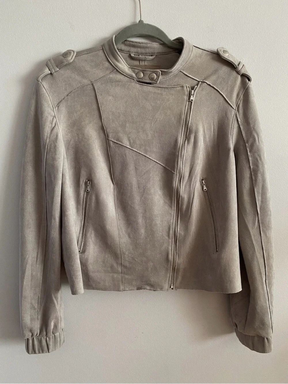 BLANKNYC Faux Suede Moto Jacket Light Gray Zipped No Collar